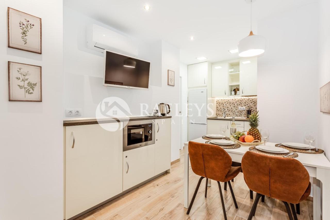 Modern 1 Bedroom Apartement In Very Center Of Marbella. Exteriör bild